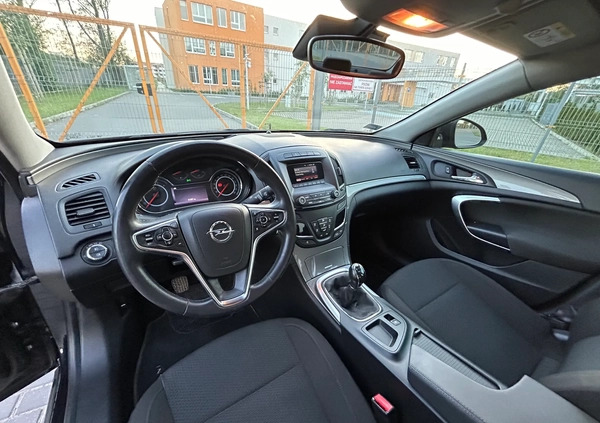 Opel Insignia cena 38000 przebieg: 192000, rok produkcji 2015 z Toszek małe 46